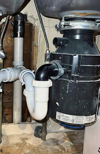 https://stirlingplumberservices.com.au/uploads/2025/06/blocked-drains-220885.jpg