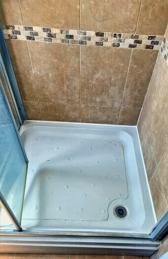 https://stirlingplumberservices.com.au/uploads/2025/06/blocked-drains-310979.jpg
