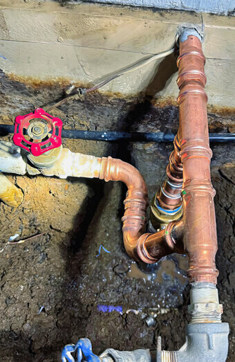 https://stirlingplumberservices.com.au/uploads/2025/06/emergency-plumbing-826583.jpg